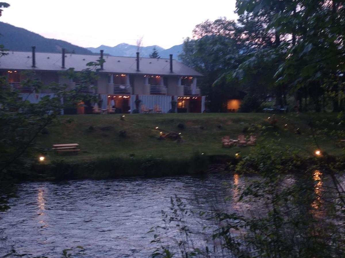 Moon River Suites #4 ノース・ベンド エクステリア 写真